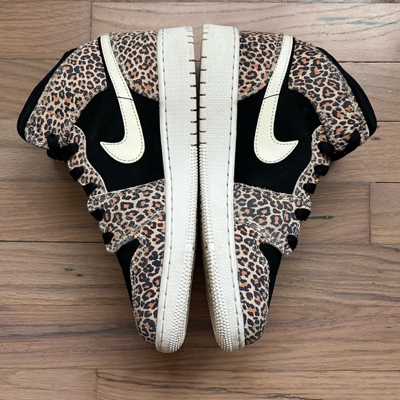 🚨SOLD🚨 - Picture 4 of 5